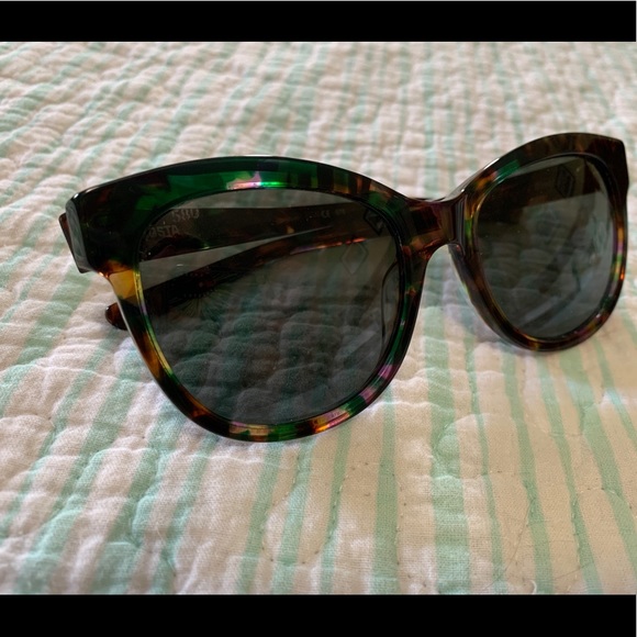 Authentic, Costa Bimini Shiny Abalone and Grey 580G. Genuine Costa - Picture 8 of 9